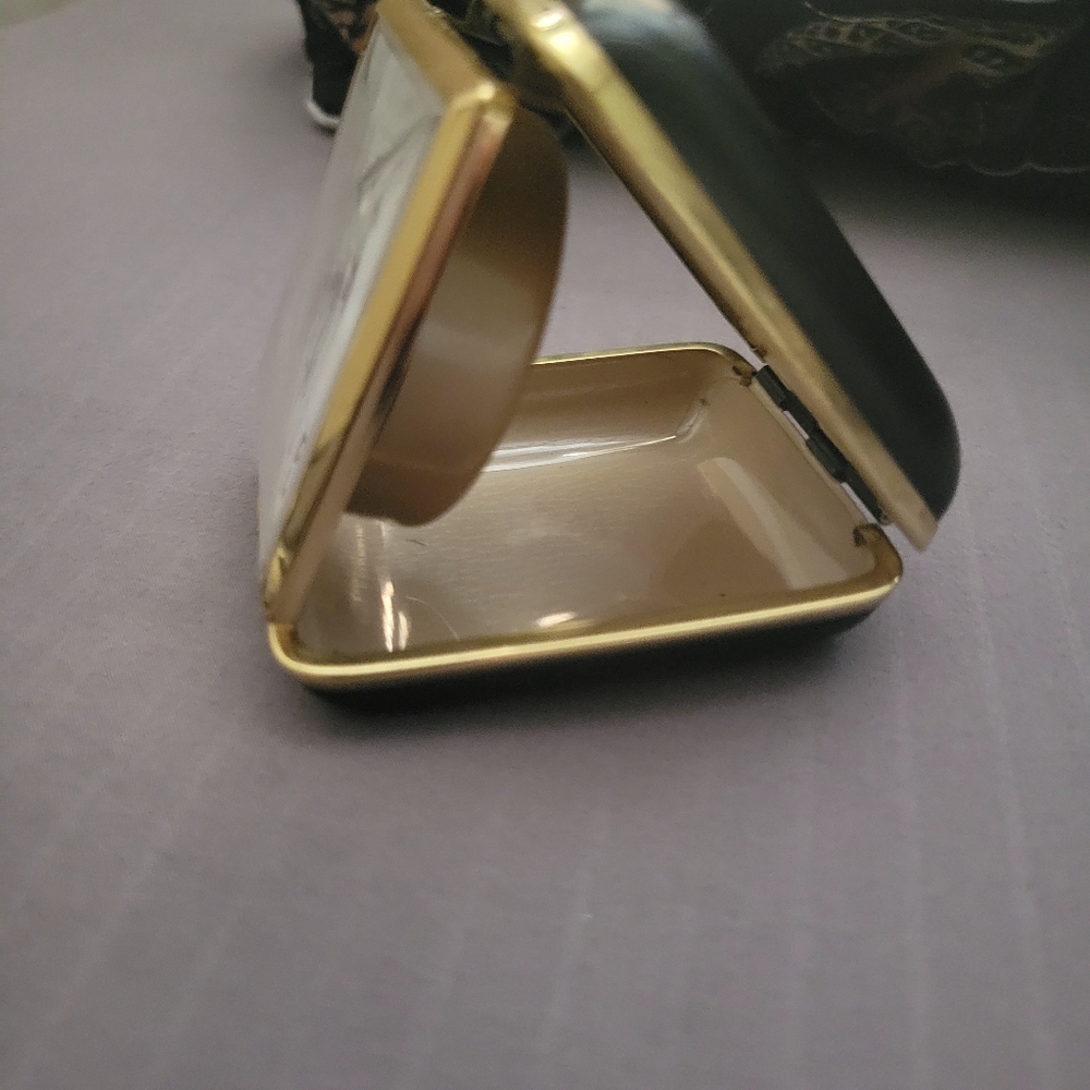 Antique BULOVA travel alarm clock